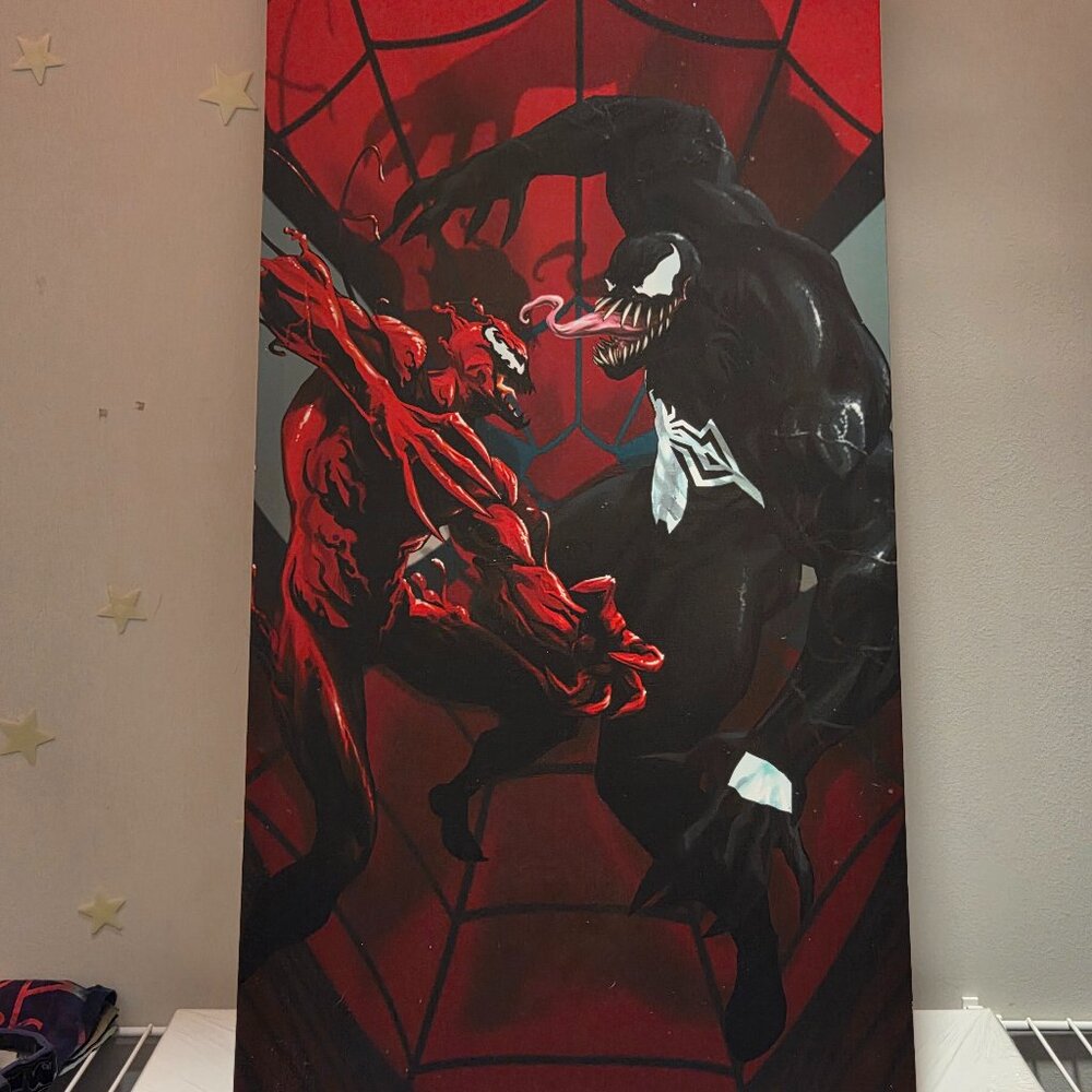 Venom vs. Carnage Framed Wall Décor